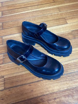 Zapatos Zara charol negros