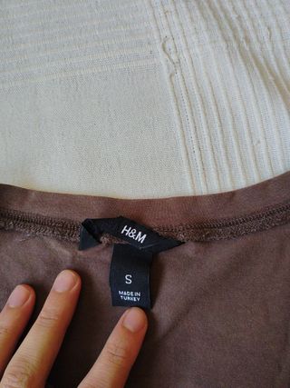 Camiseta marrón manga 3/4