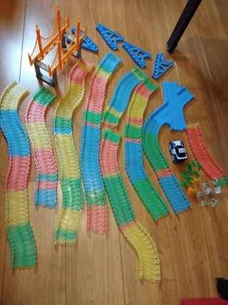 Pista coches Magic Tracks + Coche