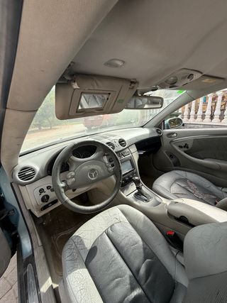 Mercedes-Benz  CLK 2003 COMO NUEVO 