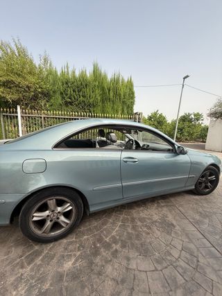 Mercedes-Benz  CLK 2003 COMO NUEVO 
