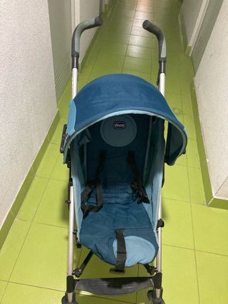 Silla paseo Chicco ligera