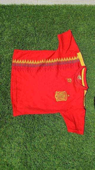 Equipación niño España talla 10