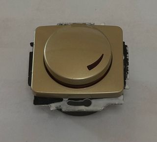 Regulador de intensidad de Luz