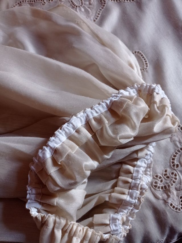 Tende vintage beige in tessuto