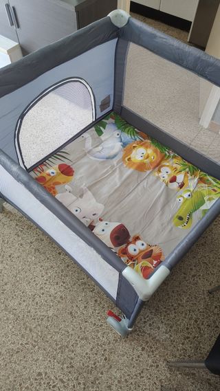 Parque de viaje infantil - Animales
