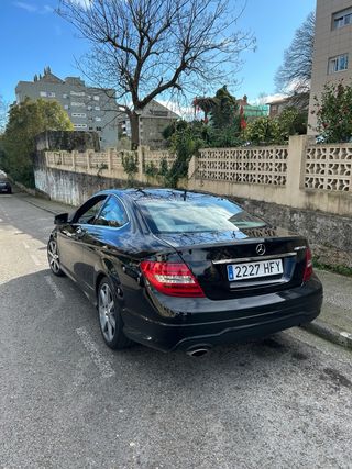 Mercedes-Benz Clase C 220d Pack AMG