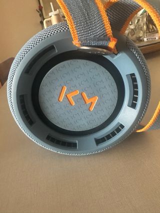 Altavoz Loewe KM (Kylian Mbappé)