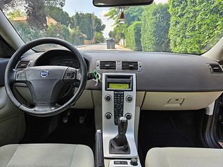 Volvo C30 2011 1.6 Drive Momentum 115 CV