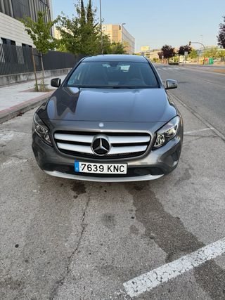 Mercedes-Benz Clase GLA 200