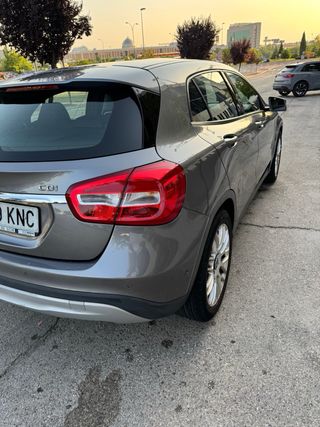 Mercedes-Benz Clase GLA 200