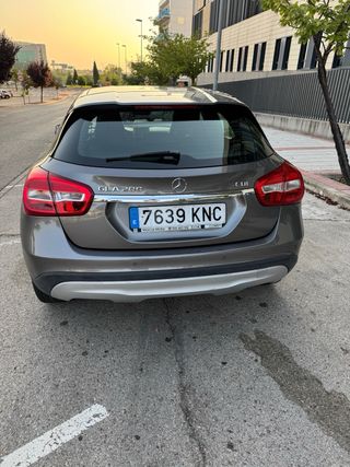 Mercedes-Benz Clase GLA 200