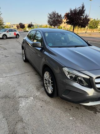 Mercedes-Benz Clase GLA 200