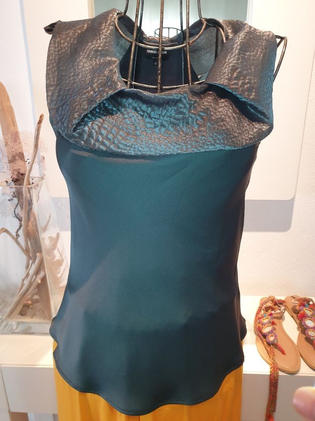 Top vintage GIORGIO ARMANI seda verde L