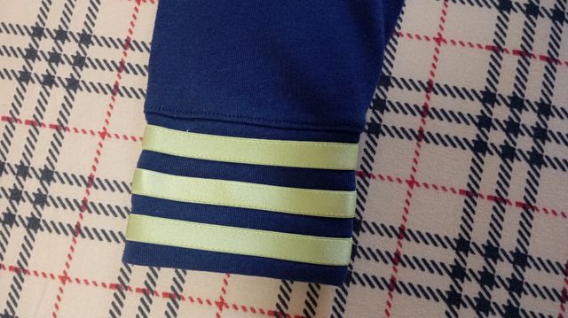 Camiseta Adidas niña 3-4 años