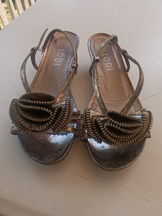 Sandalias Lodi talla 35 - doradas