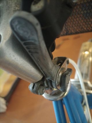 Bicicleta clásica azul