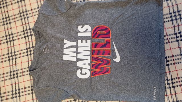 Camiseta Nike niña 5-6 años