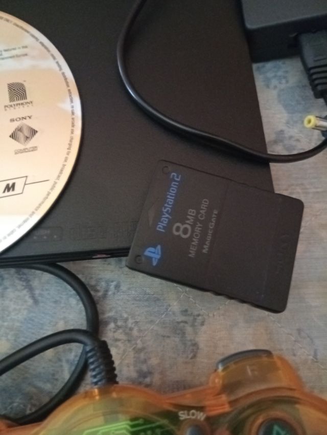 PS2 (PlayStation 2) + mando naranja memrcar eyetoy