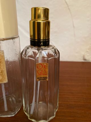 Bottiglie di profumo antiche vuote