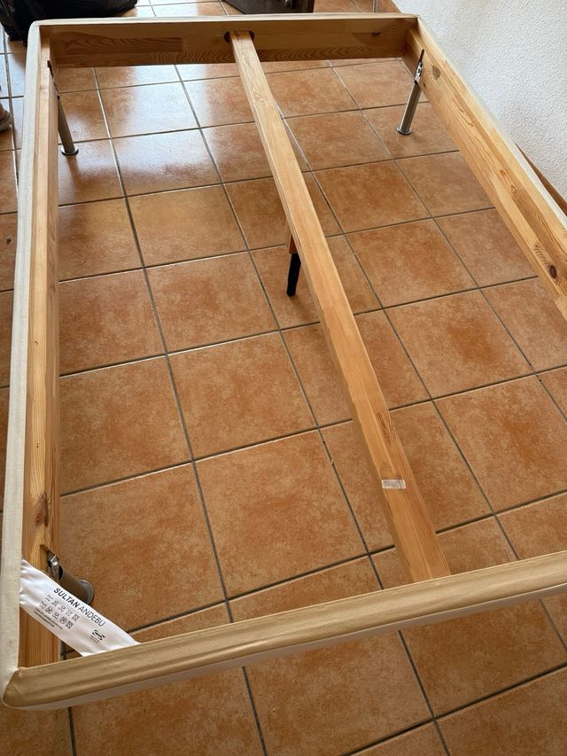 Colchón individual y base Ikea