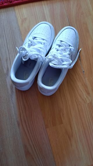 Nike Air Force 1 blancas - niños