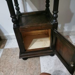 Mesita noche antigua madera