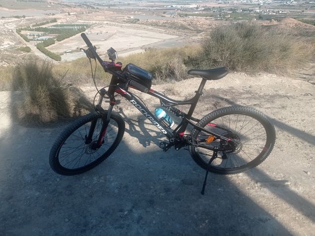 Bicicleta Rockrider ST 530