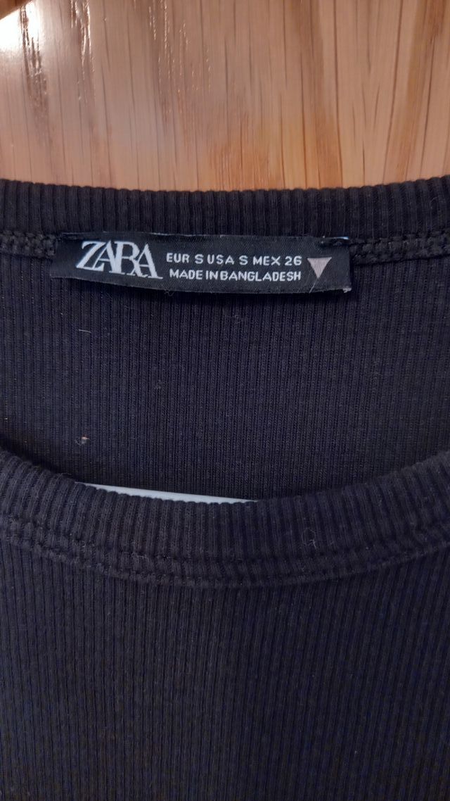 Vestido Zara negro midi tirantes