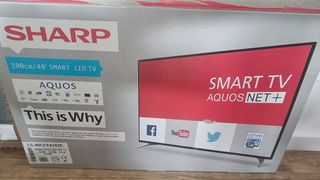 Televisión 40" Sharp Full HD