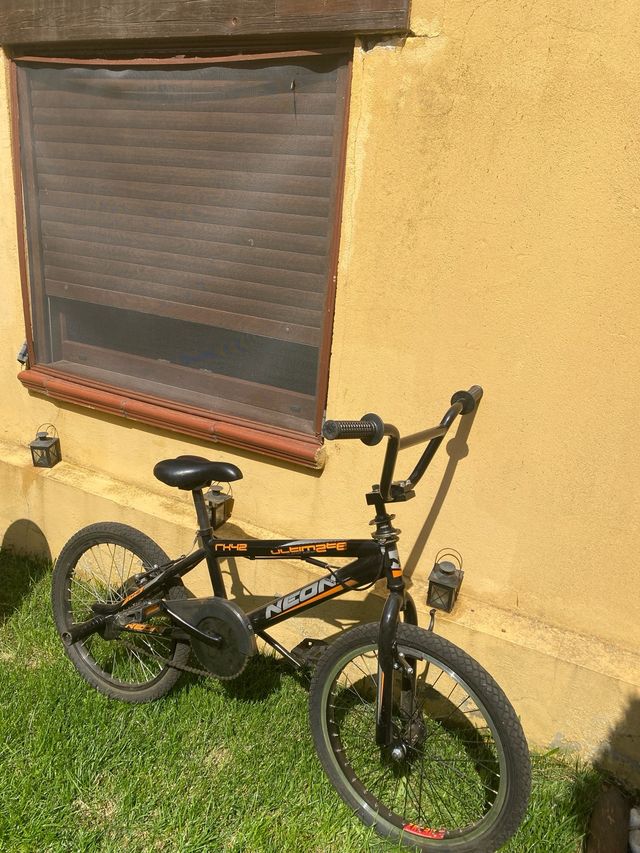 Bicicleta BMX Neon Ultimate custom edition
