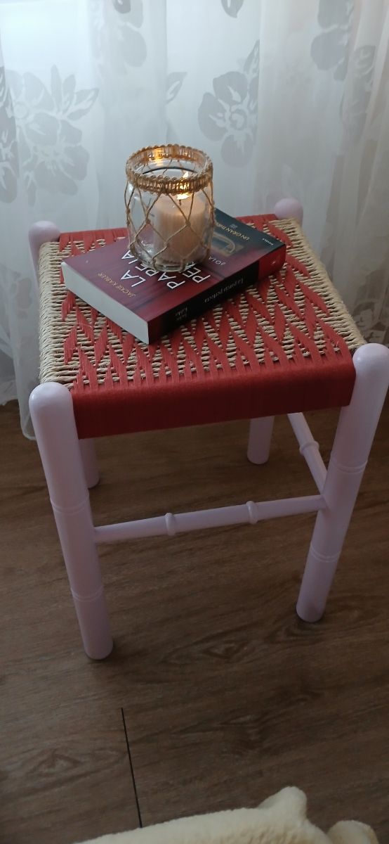 Banqueta artesanal de ratán y madera OFERTA Octubr