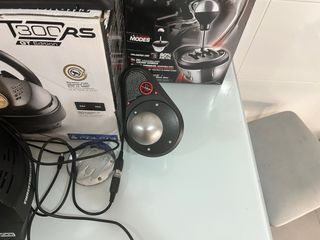 Thrustmaster T300RS GT Edition + extras
