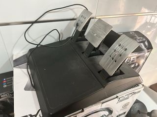 Thrustmaster T300RS GT Edition + extras