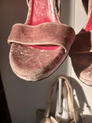 Bellissime sandali velluto rosa cipria