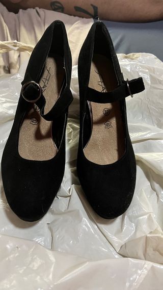 Zapatos negros 37