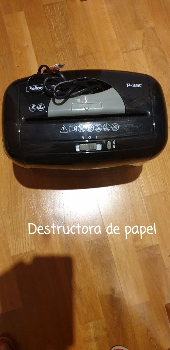 Fellow P-35C destructora papel