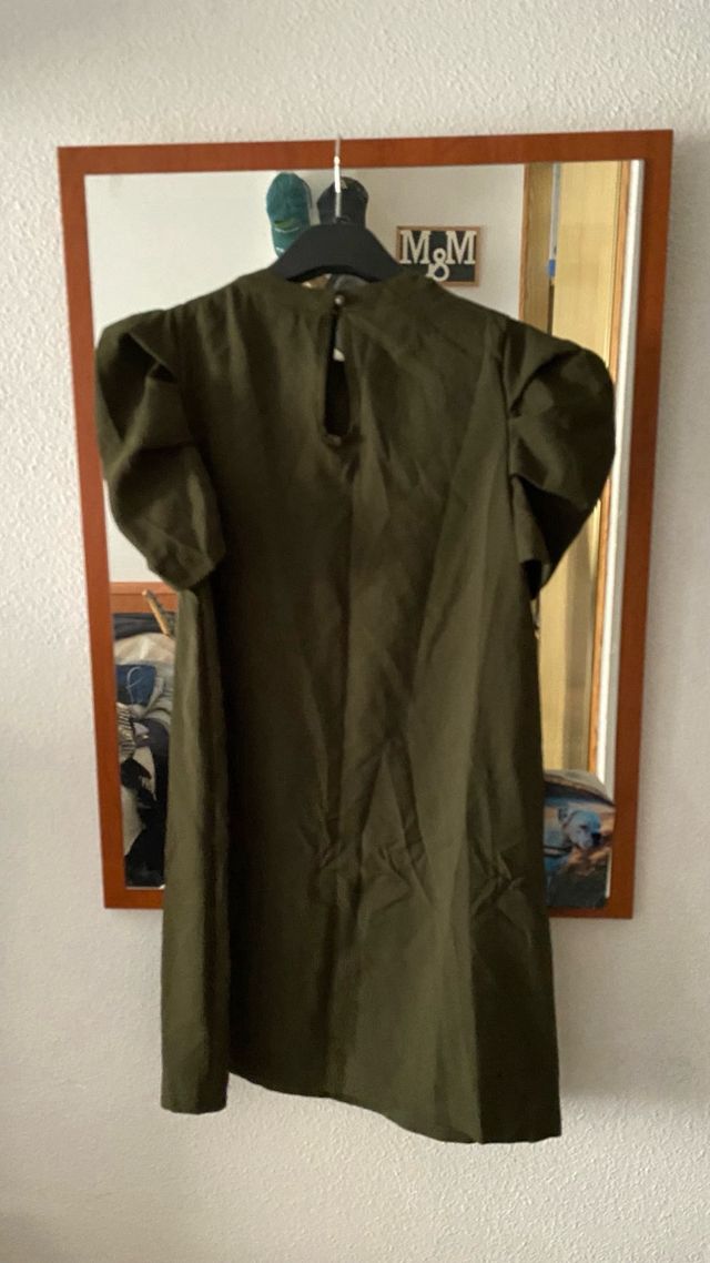 Abito estivo verde militare