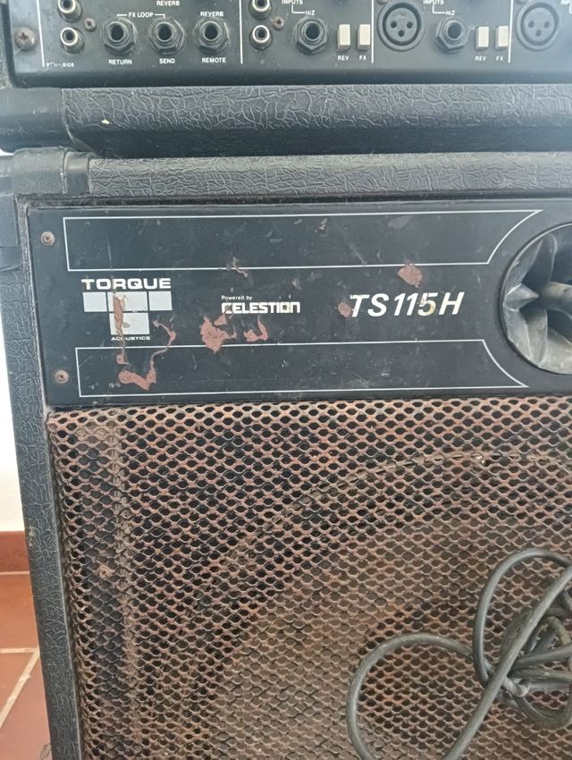 Amplificador Laney + Altavoz Torque