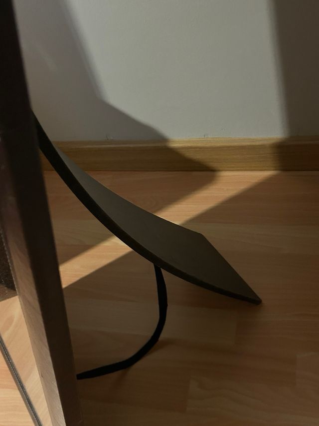 Espejo de pie marrón