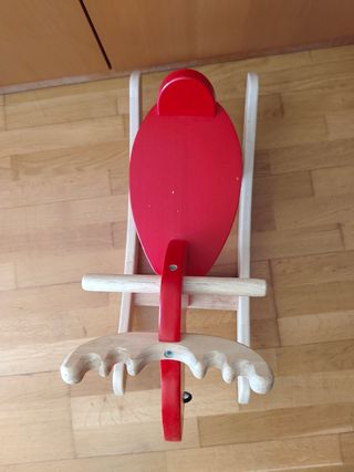 Caballo balancín reno rojo