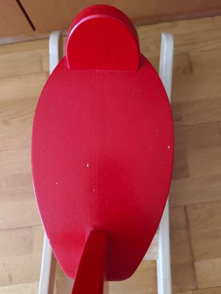 Caballo balancín reno rojo