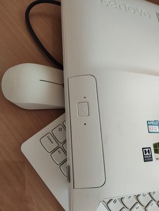 Lenovo IdeaCentre Blanco - PC sobremesa
