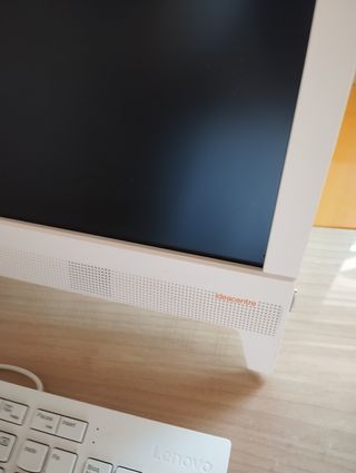 Lenovo IdeaCentre Blanco - PC sobremesa