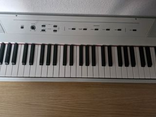 Alesis Recital - Piano 88 teclas