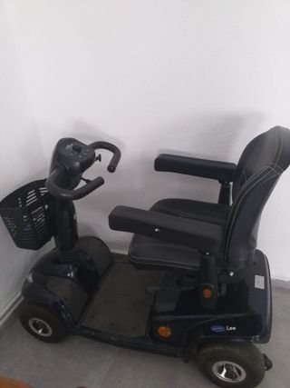 Scooter eléctrica invacare Leo 4 ruedas