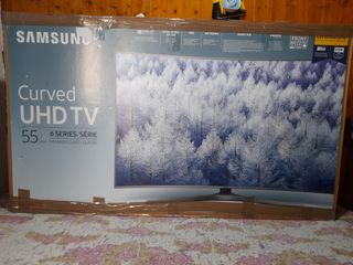 TV Samsung 55" CURVED UHD 4K funciona perfectament