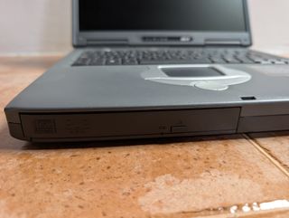 Portátil Acer Aspire 1605LC - Retro