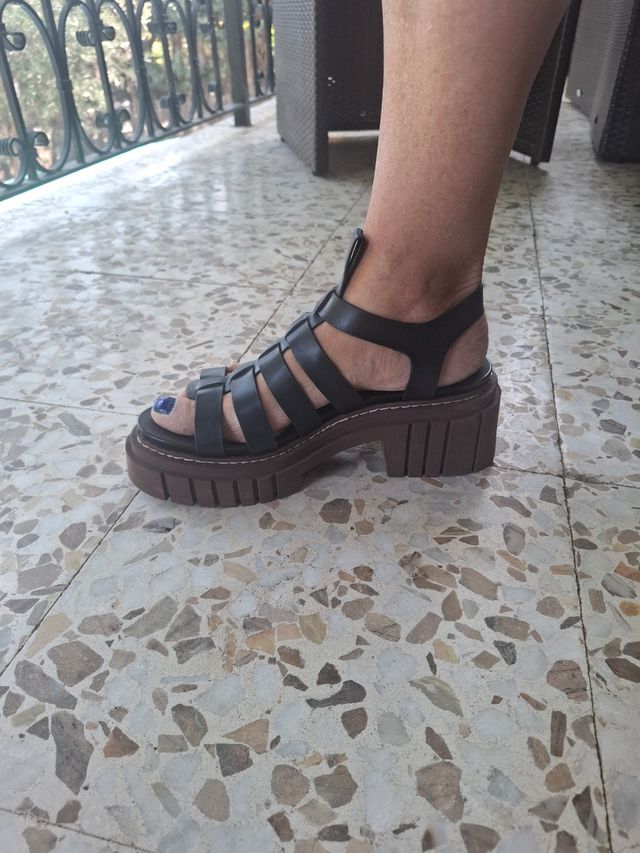 Sandalias plataforma negras
