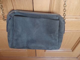 Bolso Parfois ante verde oscuro